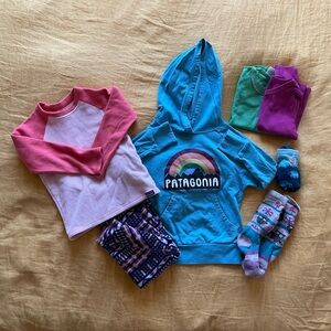 Patagonia Kids' base layer winter set.